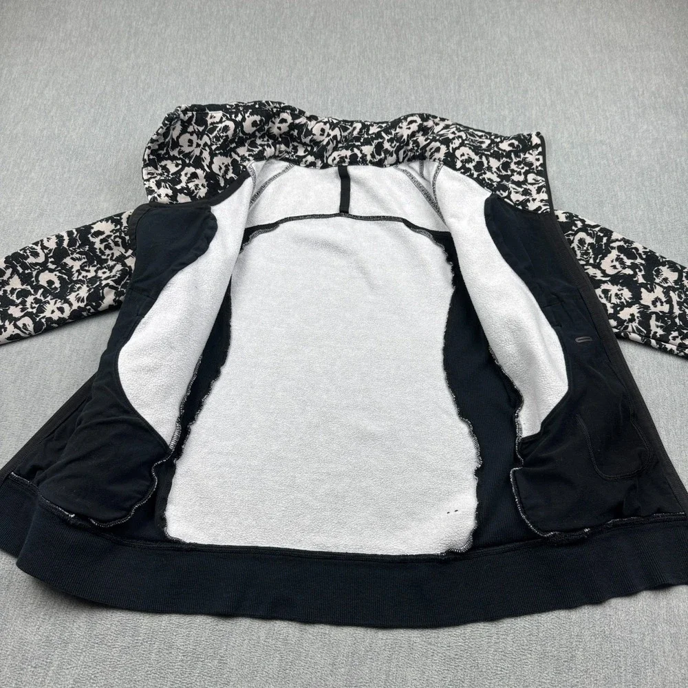 Lululemon Jacket Womens 6 Black Fleur Sombre Cozy Cuddle Up Full‎ Zip Athletic